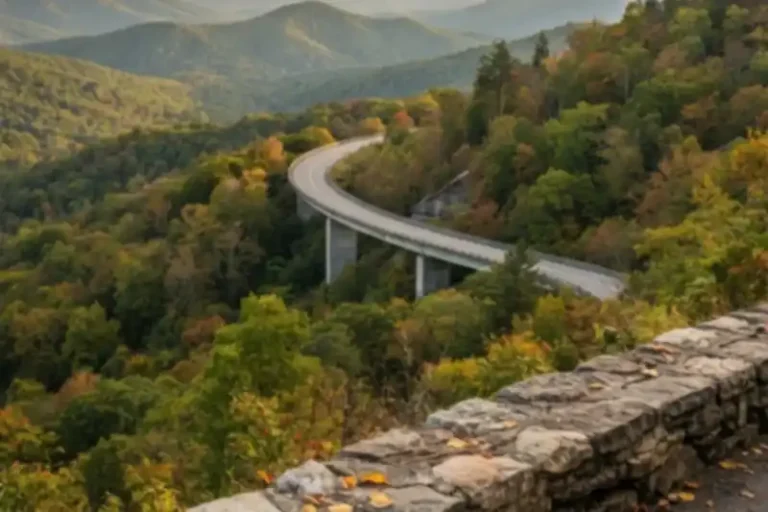 Foothills Parkway drive guide: overlooks, timing and the Missing Link